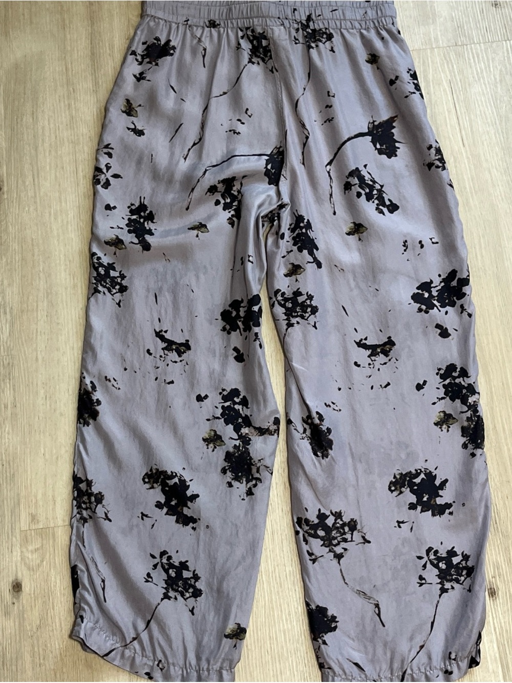 Poetry Luxurious Silk/Suede Crepe de Chine Trouser Pants w/ Drawstring Waist - Picture 5 of 6